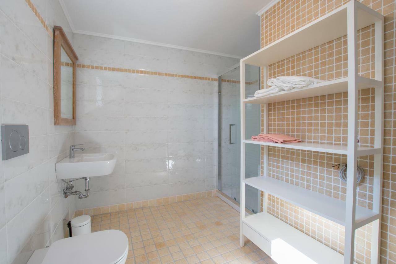 Lana House With Apartments Petrovija エクステリア 写真